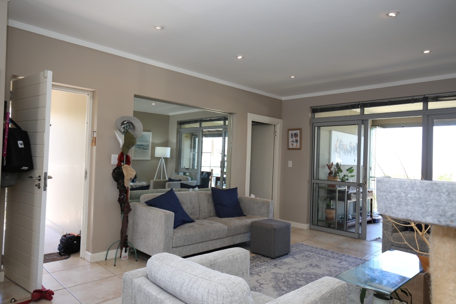 3 Bedroom Property for Sale in Thulana Hill Western Cape